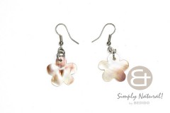 Brown Lip Shell Flower 20 mm Natural Dangling Earrings 0040ER