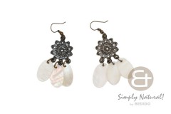 Kabibe Shell Chandelier Oval 20 mm White Earrings 0066ER